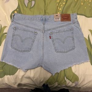 Light Wash 501 shorts